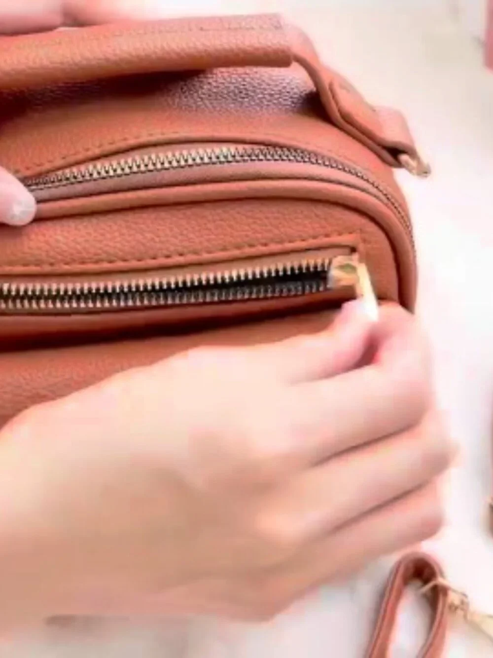 Vegan Leather Crossbody Bag with 2 Straps Anti Theft RFID